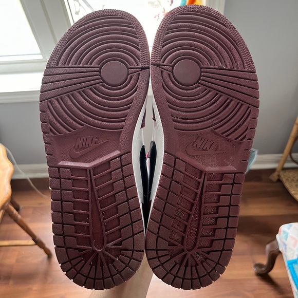 Air Jordan 1 Low - Noble Red - Picture 7 of 9